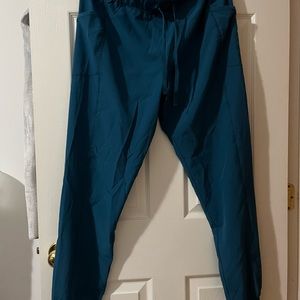 Joggers 🏃🏻‍♀️
